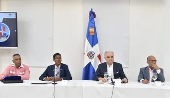 Minerd realiza la cuarta reunión de la "Mesa de los cinco pilares"