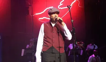 Juan Luis Guerra ofrece un concierto ante una multitud en Altos de Chavón