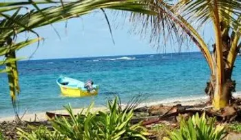 Prohíben a criollos asistir el Viernes Santo a playa de Manzanillo, para dejar espacio a los haitianos