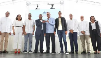 Presidente Abinader encabeza entrega de 144 apartamentos Familia Feliz que benefician a dominicanos residentes en Nueva York