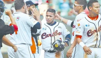 Cangrejeros se despiden con triunfo ante GC; Caribes, invictos