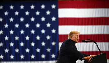Trump anunció un pago de US$90 a 20 millones de personas mayores para las primas de Medicare