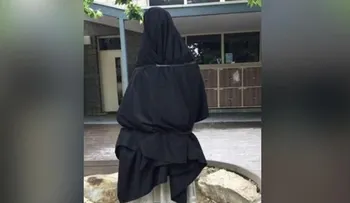 Entérate por qué obligaron a tapar esta estatua que causó furor