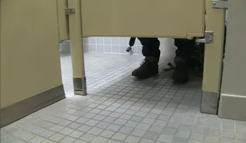 Las heces de un hombre sirven de medicina para otro