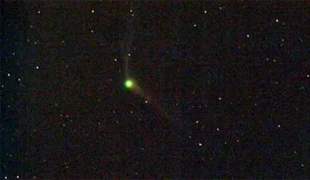 El espectáculo del año a domicilio: Llega un cometa con dos colas, visible a simple vista