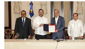 Abinader inicia titulación de más de 43 millones de metros cuadrados en Los Haitises y Loma Novillero