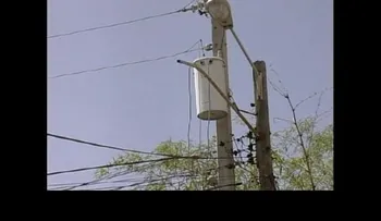 Superintendencia de Electricidad y comunitarios Terrenas acuerdan solución conflicto eléctrico. 