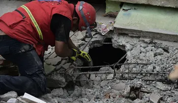 Ecuador recurre a las redes sociales para encontrar a los desaparecidos del terremoto