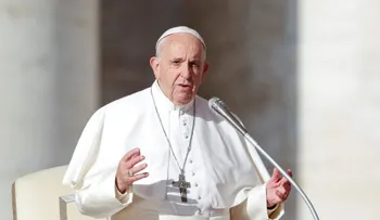El papa Francisco defiende el compartir y critica la arrogancia y la ambición