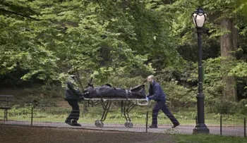 Hallan cuatro cadáveres en espacios públicos de Nueva York 