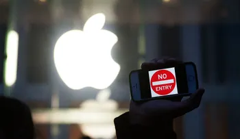 Apple a la corte: El gobierno no nos puede obligar a escribir un código especial