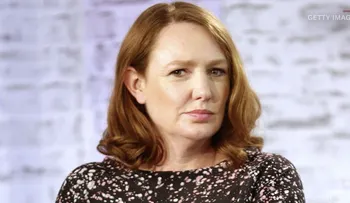 Tras los pasos de la creadora de La chica del tren; Paula Hawkins se confiesa