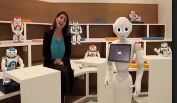 Venderán robot con corazón (Video de robot con corazón)