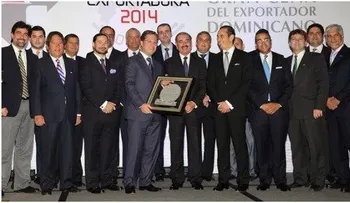 Banco Popular, D clase Shoes y Barceló Export Import premiados por ADOEXPO