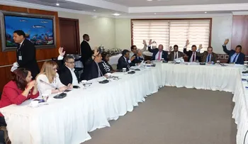 Comisión Bicameral aprobó hasta el artículo 27 de Ley Partidos 