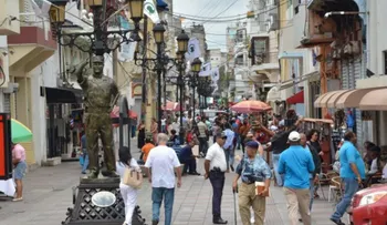 El papa aconseja que el turismo sirva también como encuentro entre personas
