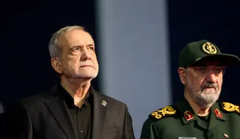 Presidente de Irán pide respaldo a memorando con EEUU en medio de sanciones y dificultades económicas
