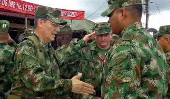Colombia suspende diálogo de paz por secuestro de general
