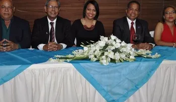 Círculo de Locutores celebra 43 aniversario y rinde tributo a los padres