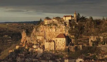 Los pueblos de cuentos medievales existen, Rocamadour, Francia