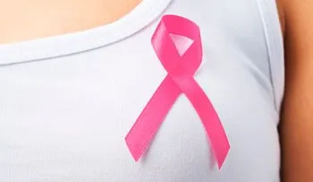Payless da un paso más en la lucha contra el cáncer de mama