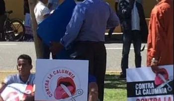 Realizan manifestación a favor de Félix Bautista frente a la Procuraduría