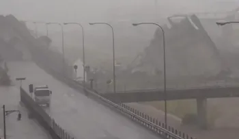 Colapsa puente en Italia tras violenta tormenta