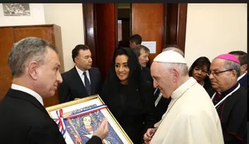 El papa Francisco quisiera visitar la RD; pide a los jóvenes que "no se duerman"