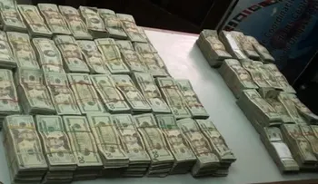 DNCD apresa hombre y le ocupa 499 mil 440 dólares en una yipeta de lujo