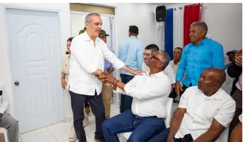 Luis Abinader anuncia apoyo a productores por lluvias