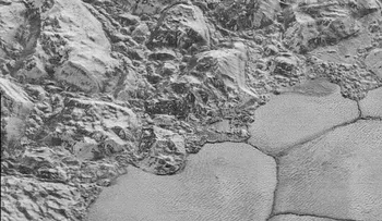 La NASA revela las imágenes más claras de Plutón hasta el momento
