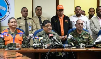 COE incrementa a 26 provincias en alerta por lluvias