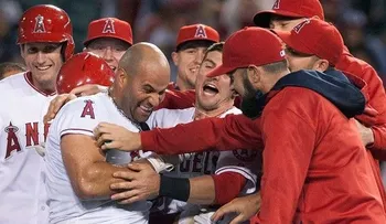 Beltré llega a los 400 jonrones; Pujols liga el sexto del año