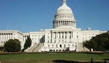 Cierran Capitolio por reporte de tiroteo