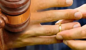 Corte concede divorcio porque la esposa servía tarde la cena