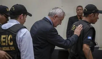 Ordenan prisión preventiva para Otto Pérez; tras las rejas exvicepresidente Roxana Baldetti 