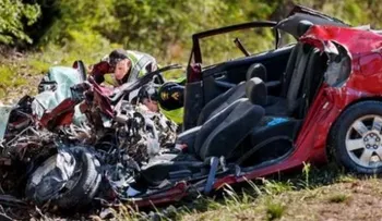 Segundos antes de morir actualizó su estado en facebook: lo que escribió te dejará la piel de gallina