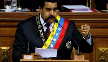 Maduro dice que telenovelas generan delincuencia