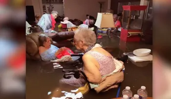 ¿Qué pasó con los ancianos varados en su hogar inundado? Esta es la historia