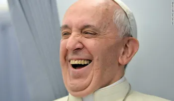 Bromear con el papa ayudará a financiar causas benéficas