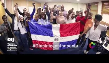 Ministra de la Juventud despide estudiantes viajan a España para capacitación