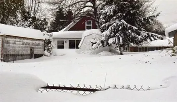 Una nueva ráfafa de nieve empezó azotar Buffalo 