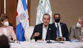 Presidente Abinader dice que es necesario modificar la Constitución para materializar las 13 reformas 
