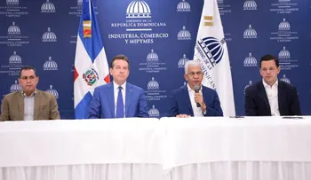 Gobierno y Fenatrado anuncian no habrá aumento en las tarifas de transporte de carga