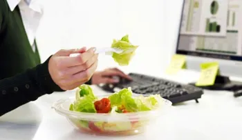 Trucos para que puedas comer sano en el trabajo