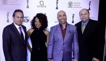 Cheddy García e Irving Alberti serán los presentadores de Premios Soberano 2016