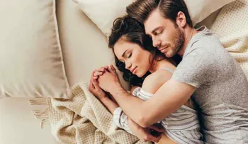 Dicho por la ciencia: dormir en pareja hace bien el sueño