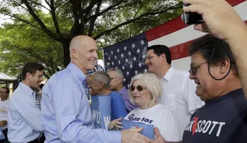 Hispanos hacen sentir su peso en la Florida 