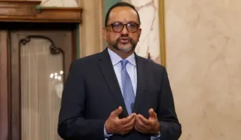 Gobierno acogerá lo que digan las cortes sobre exigencia de tarjeta de vacunación