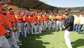 Águilas arrancan con entusiasmo sus entrenamientos